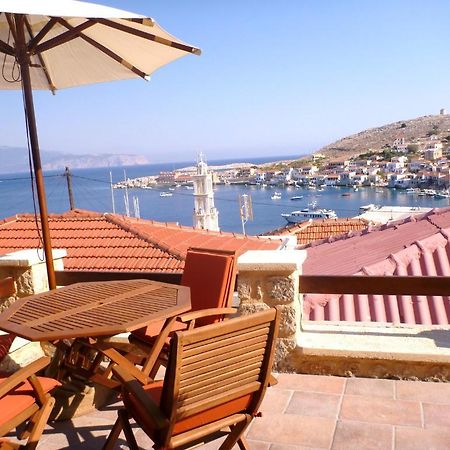 Bright Sun Villas Chalki Town Екстер'єр фото