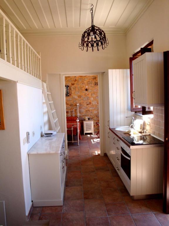 Bright Sun Villas Chalki Town Номер фото